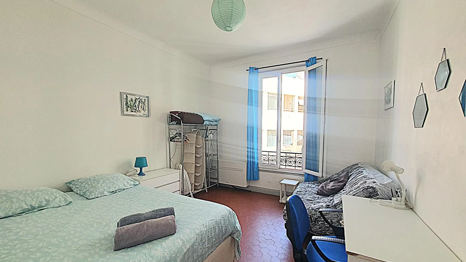 Appartement Plages Juan Les Pins Climatise 3 Pieces France